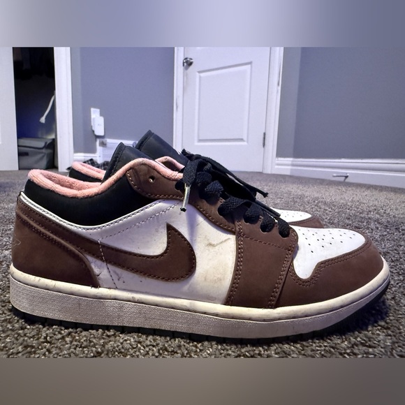 Jordan 1 Low Mochas - Picture 2 of 6